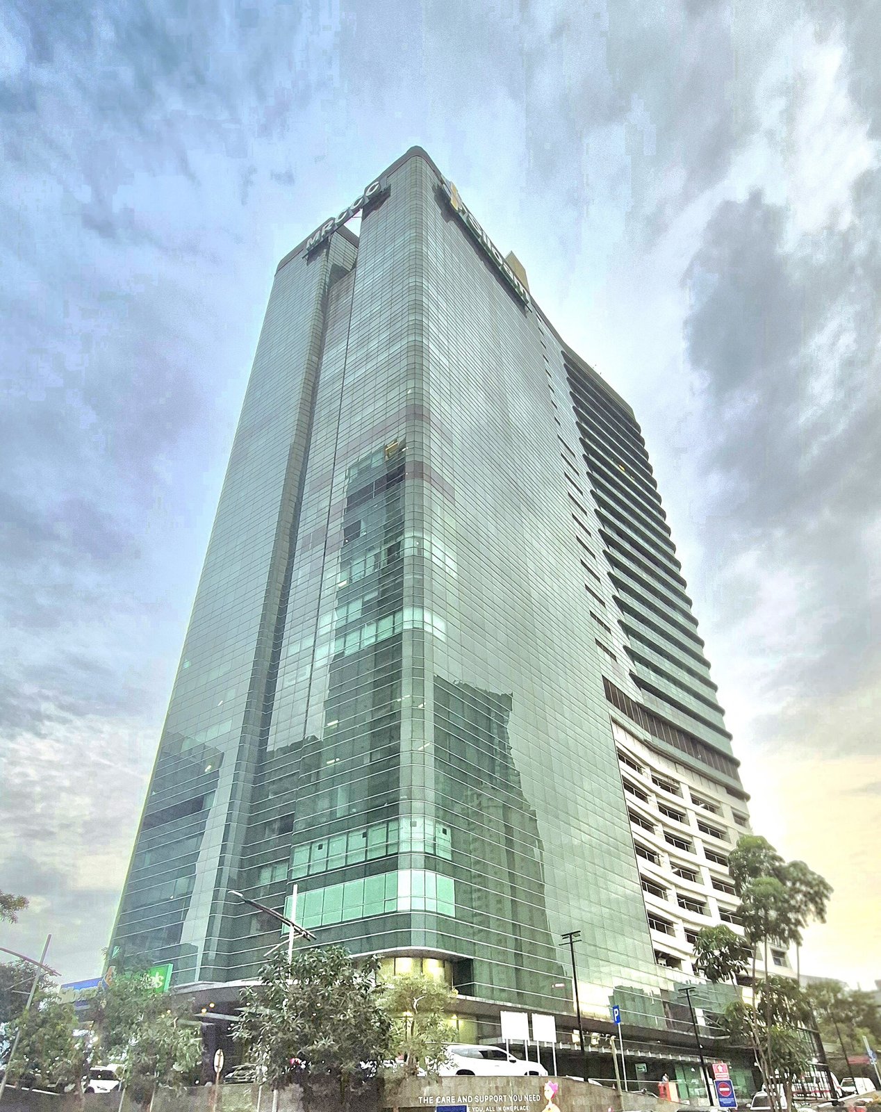 MRCCC Siloam Hospitals Semanggi
